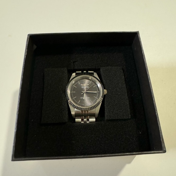 Invicta Watch - Picture 4 of 5